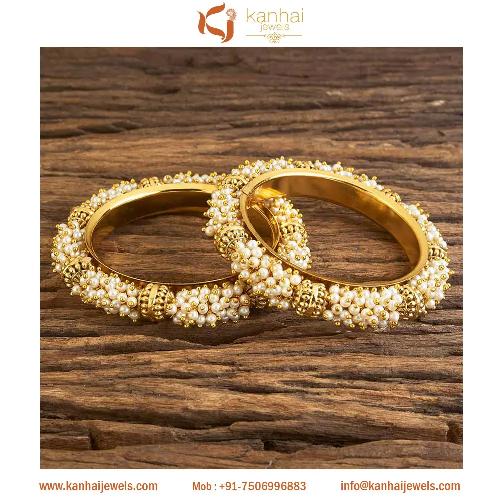 Small beaded Bangles With Gold Plating 17962 Moti