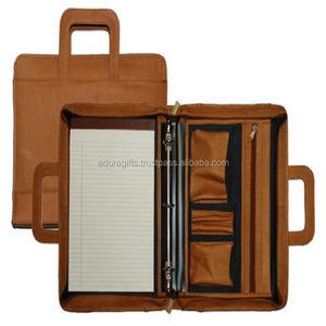 Carpeta de Conferencias con 3 Anillas, Color Marrón, Carpeta de Piel Sintética de Alta Calidad, Diseño Moderno - Product Image 1