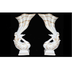 Estatua de pavo real de fibra para decoración de bodas, estatua de pavo real para escenario de boda - Product Image 1