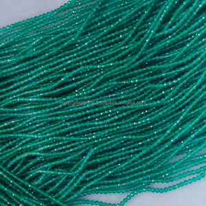 Cyanite verte Perles de Pierres Précieuses À Facettes - Product Image 1