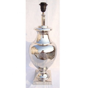 Lámparas decorativas de Metal para mesa de escritorio, decoración de Hotel y hogar, diseño moderno único con personalización, alta calidad - Product Image 2