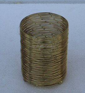 Handmade Durable Brass-Plated Iron Wire <b>Tea</b> <b>Light</b> Candle Holder Metal Stand Cylinder Embossed Weddings Home <b>Christmas</b> Parties - Product Image 1