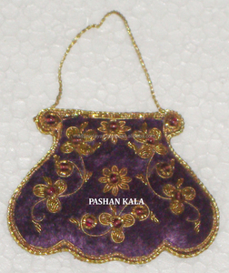 ที่แขวนคริสต์มาสแบบปักด้วยมือสำหรับตกแต่ง - Product Image 1