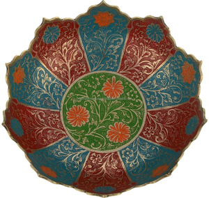 Brass Handicraft Bowl Color Finished High Quality Fancy Fruit Bowl Luxury Color Finishing Best <b>Flower</b> Design Table Decor Bowl - Product Image 1