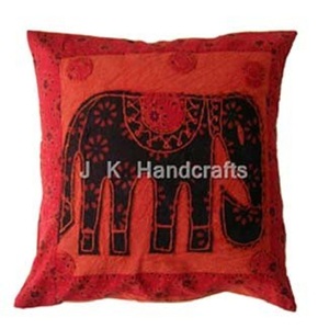 หมอนอิงธีมช้างทำด้วยมือ - Product Image 1