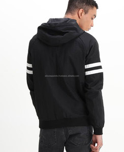 Chaquetas de invierno transpirables resistentes al viento para hombre, cortavientos con bolsillos funcionales del fabricante OEM, funcionalidades de talla grande - Product Image 1