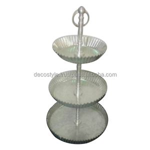 Plato de pastel galvanizado de 3 niveles para bandejas de servicio - Product Image 1
