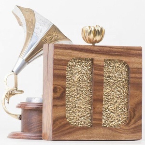 Bandoleras de madera hechas a mano para mujer, bolsos de mano de calidad, de Metal indio, piedra dorada, hecho a mano, de metal, con perlas - Product Image 6