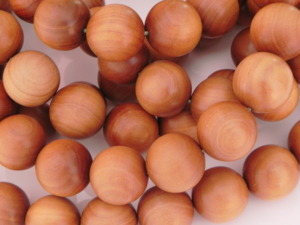 Véritable Album de Santalum Brun Foncé et Doré Perles de Bois de Santal 50 + Ans Écologique avec Parfum Longue Durée - Product Image 2