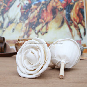 Ambientadores ecológicos de madera para el hogar y el coche, hechos a mano con flores aromáticas naturales - Product Image 2