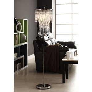 Candelabro de boda de cristal de Metal de alta calidad hecho a mano, centro de mesa, piso nuevo de aluminio alto para decoración del hogar para uso en fiestas - Product Image 1