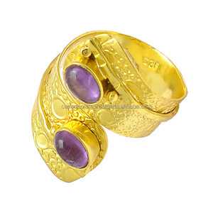 Oval Cab Amethyst Gemstone 925 Sterling Silver Chapado en oro Anillo hecho a mano Ajuste del bisel Anillo de moda para fiesta de regalo de boda. - Product Image 1