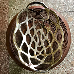 Fancy Gold-Plated Aluminum Alloy Tableware Home Decor Custom Offset Printing <b>Casting</b> Die Cut Techniques Gift Craft Application - Product Image 2