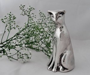 High Quality Antique <b>Dog</b> Cremation <b>Urn</b> With Basket By Brassworld India Funeral Supplies - Product Image 3