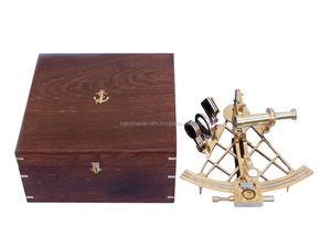 Boussole nautique maritime antique Sextant Instruments astrolabe marin vintage avec boîte en bois par Calvin Handicraft - Product Image 2
