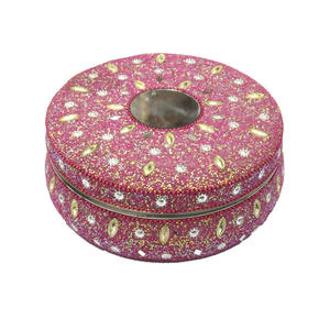 Boîte à bijoux ronde rose en gros indienne pour cadeau de souvenir de mariage Boîtes à perles lacustres pour cadeaux d'Inde - Product Image 1