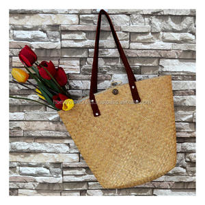 กระเป๋าถือสี่เหลี่ยมผักตบชวาสีขาวสไตล์สูงสำหรับฤดูร้อนกระเป๋าฟางทำจากเวียดนาม - Product Image 3