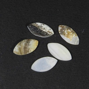 มุกแท้สีขาวธรรมชาติ ขนาด 16x8 มม. ทรงมาร์ควิส สำหรับทำเครื่องประดับ อัญมณี 1.30 กะรัต จาก Ishu Gems - Product Image 2