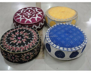 เข้ามาใหม่การค้ายุติธรรมราคาไม่แพง Suzani ออกแบบปักผ้าฝ้าย Poufs ห้องนั่งเล่น Pouffe ชั้นออตโตมัน - Product Image 1