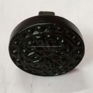 Poignée et bouton de tirage en fonte noire style vintage pour tiroirs, armoires, meubles de cuisine et portes et fenêtres, vente en gros - Product Image 1