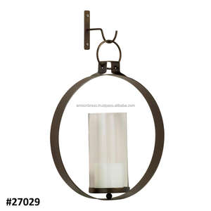 เชิงเทียนผนังโลหะสีดำ - Product Image 3