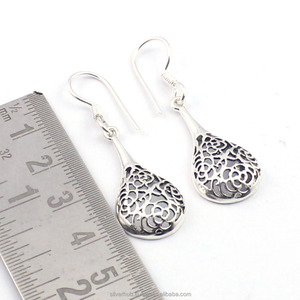 Boucles d'oreilles de luxe en argent sterling 92,5 fabriquées à la main, magnifiques et de créateur, pour femmes et filles, à porter au quotidien à prix avantageux - Product Image 2