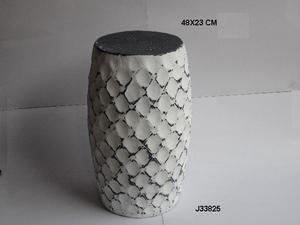 Tabouret en aluminium martelé plaqué laiton avec finition miroir, également disponible en finition cuivre, meubles de maison en métal - Product Image 4