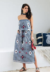 Robe Maxi de style plage pour femme, vêtements d'été confortables, sans bretelles, auto-cravate à la taille et fente sur le côté, Collection - Product Image 5