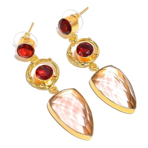 Pendientes de latón chapados en oro, hermosos pendientes de cuarzo granate de cuarzo, estilo de gota a la moda - Product Image 1