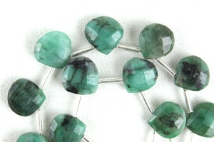 ลูกปัดทำจากพลอยมรกตธรรมชาติ,รูปทรงหัวใจเพชรพลอย Briolette คุณภาพเยี่ยม - Product Image 3