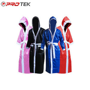 De boxeo vestido de traje - Product Image 1