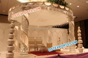 Decoración de Mandap de Boda con Cristales de Fibra Dorada, Decoración de Pilares de Mandap de Boda, Nuevo Diseño de Mandap de Boda, Países Bajos 
 - Product Image 2