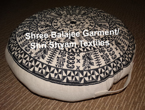 Round Eco-Friendly 100% Cotton Pet Bed with Square Animal Pattern Cushion Removable Cover for <b>Dogs</b> Floor <b>Sofa</b> Bed - Product Image 3