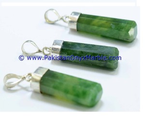รูปแบบการออกแบบใหม่แกะสลัก HYDROGROSSULAR โกเมนขัดสีเขียวจี้ - Product Image 1