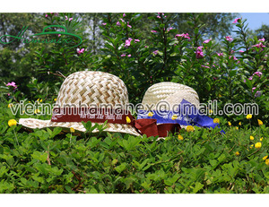 Vente en gros de feuilles de palmier naturelles et de chapeaux de paille en jonc de mer avec motif uni et bord personnalisé - Product Image 3