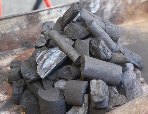 ONLY 2% ASH HALABAN CHARCOAL INDONESIA HARD WOOD BBQ CHARCOAL BBQ GRILL SHISHA NARGILE IN Ras Al Khaimah UAE - Product Image 3