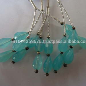 Pares de piedra con cuentas de Calcedonia azul peruana de diseño único Accesorio de joyería único - Product Image 1