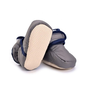 0 2 ans Bébé Fille Bottes Bébé Chaussons Impression Vente Chaude Nouvelle Mode Doux Chaussures Étoiles D'hiver Coton Unisexe Personnalisé Printemps EVA - Product Image 1