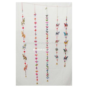 Adornos Tradicionales Indios Rajastaníes para Colgar en la Pared - Product Image 1