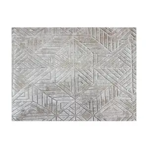 High Quality Custom Design Embroidered Hand Knotted Wool and Viscose Carpets For Wholesale At Best Price