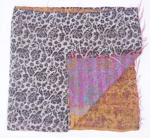 ผ้าพันคอและผ้าคลุมไหล่ไหม Kantha ที่ถักลายอย่างแปลกใหม่