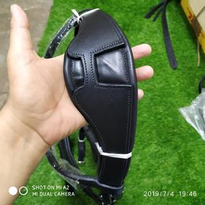 Matériau en cuir renforcé de bride de cheval western anatomique de logo personnalisé de haute qualité en couleurs pour la sécurité d'équitation équestre - Product Image 3