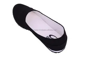 Sepatu Bermerek Thailand No.1-GAMBOL (Lembut) GB82109-Hitam