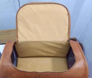 Sac de transport pour animaux de compagnie en cuir d'aluminium confortable - Product Image 5