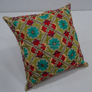 Malani Impex Inc 2024 Nouvelle Collection Mignon 18X18 Pouces Housse de Coussin Décorative en Coton Brodé pour Usage Domestique - Product Image 2