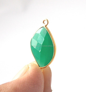 อัญมณีนิลสีเขียวเครื่องประดับชุบทองทําตัวเชื่อมต่อฝาเกลียวเหลี่ยมสองเหลี่ยมผืนผ้าตัวเชื่อมต่อพลอยธรรมชาติ - Product Image 3