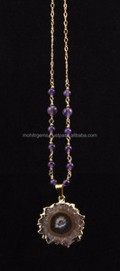 Collar hecho a mano unisex con cuentas de amatista de cuarzo solar, cadena de latón, piedra de ágata para fiesta de boda o regalo de compromiso - Product Image 5