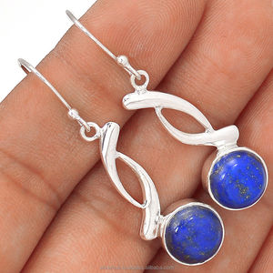 Pendientes de Plata de Ley 925 con Piedra Preciosa Redonda de Lapislázuli en Engaste de Bisel, Hechos a Mano, Joyería de Piedra Natal al por Mayor - Product Image 1