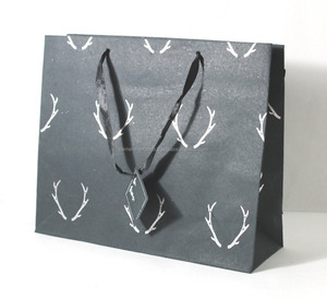 Papel de algodón hecho a mano con estampado de aluminio, asas de cinta satinada a juego, bolsa de etiqueta de regalo - Product Image 3