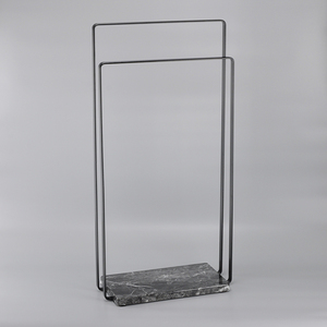 Toallero portátil de forma cuadrada con plataforma de almacenamiento - Product Image 3